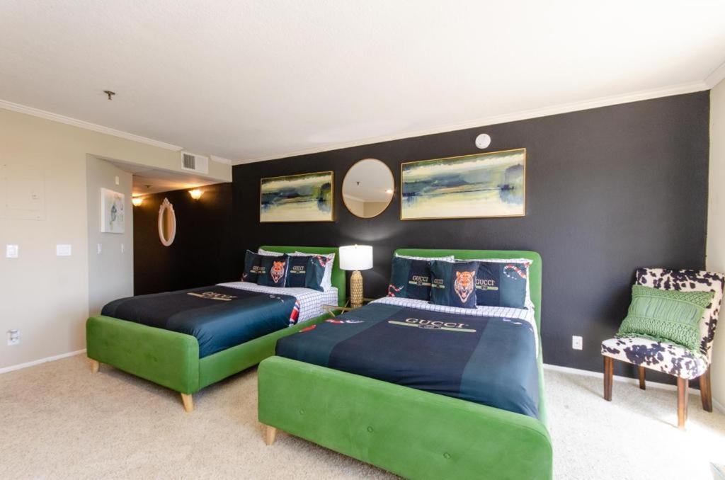 Gucci Mickey And Maxico Lofts Free Parking And Wifi Lägenhet Los Angeles Exteriör bild