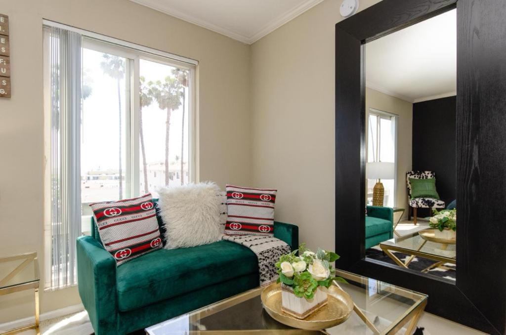 Gucci Mickey And Maxico Lofts Free Parking And Wifi Lägenhet Los Angeles Exteriör bild