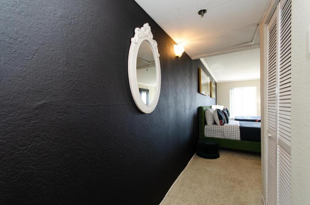 Gucci Mickey And Maxico Lofts Free Parking And Wifi Lägenhet Los Angeles Exteriör bild