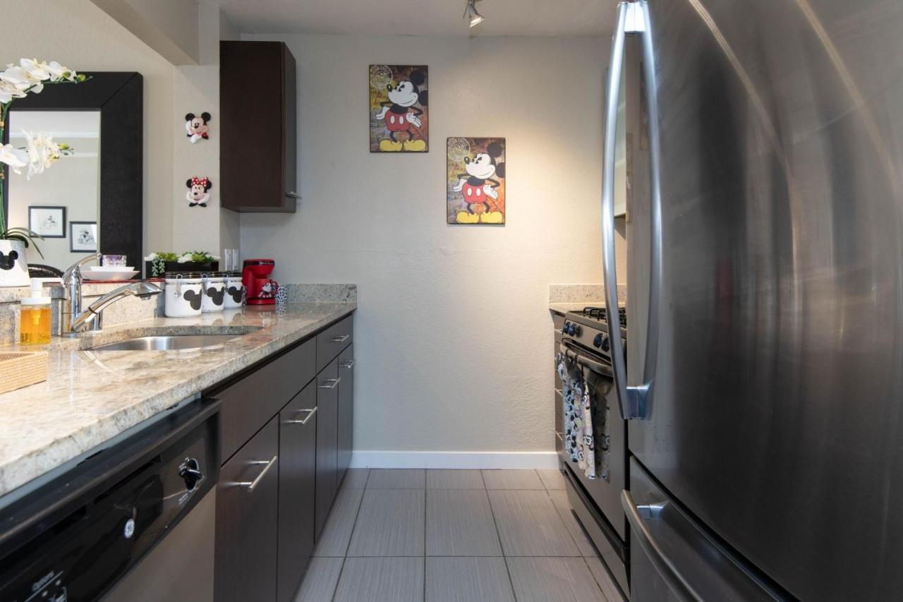 Gucci Mickey And Maxico Lofts Free Parking And Wifi Lägenhet Los Angeles Exteriör bild